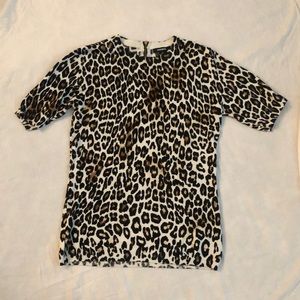 GREAT CONDITION- cheetah print blouse